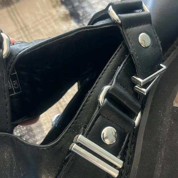 Killstar Electra Platform Cut Out Boots - Picture 9 of 16